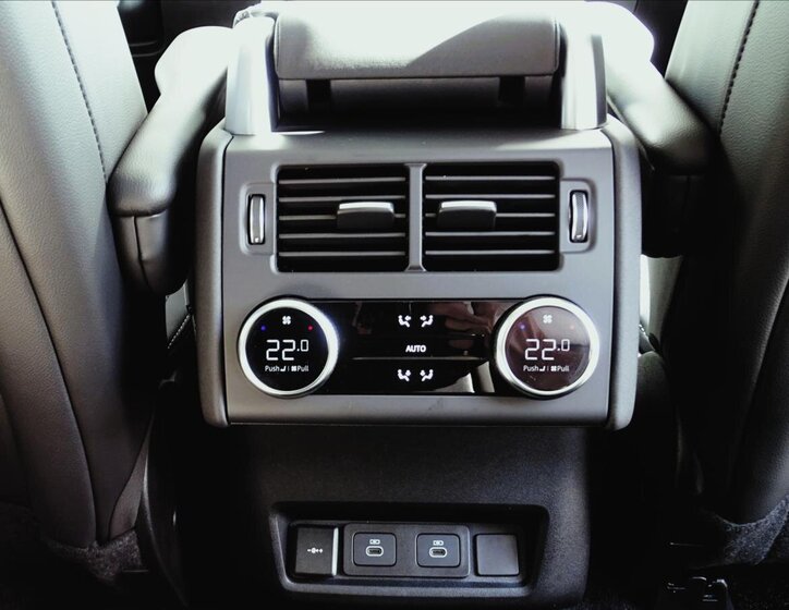 Land Rover Discovery SUV / Terénní 3,0 l 257 kw