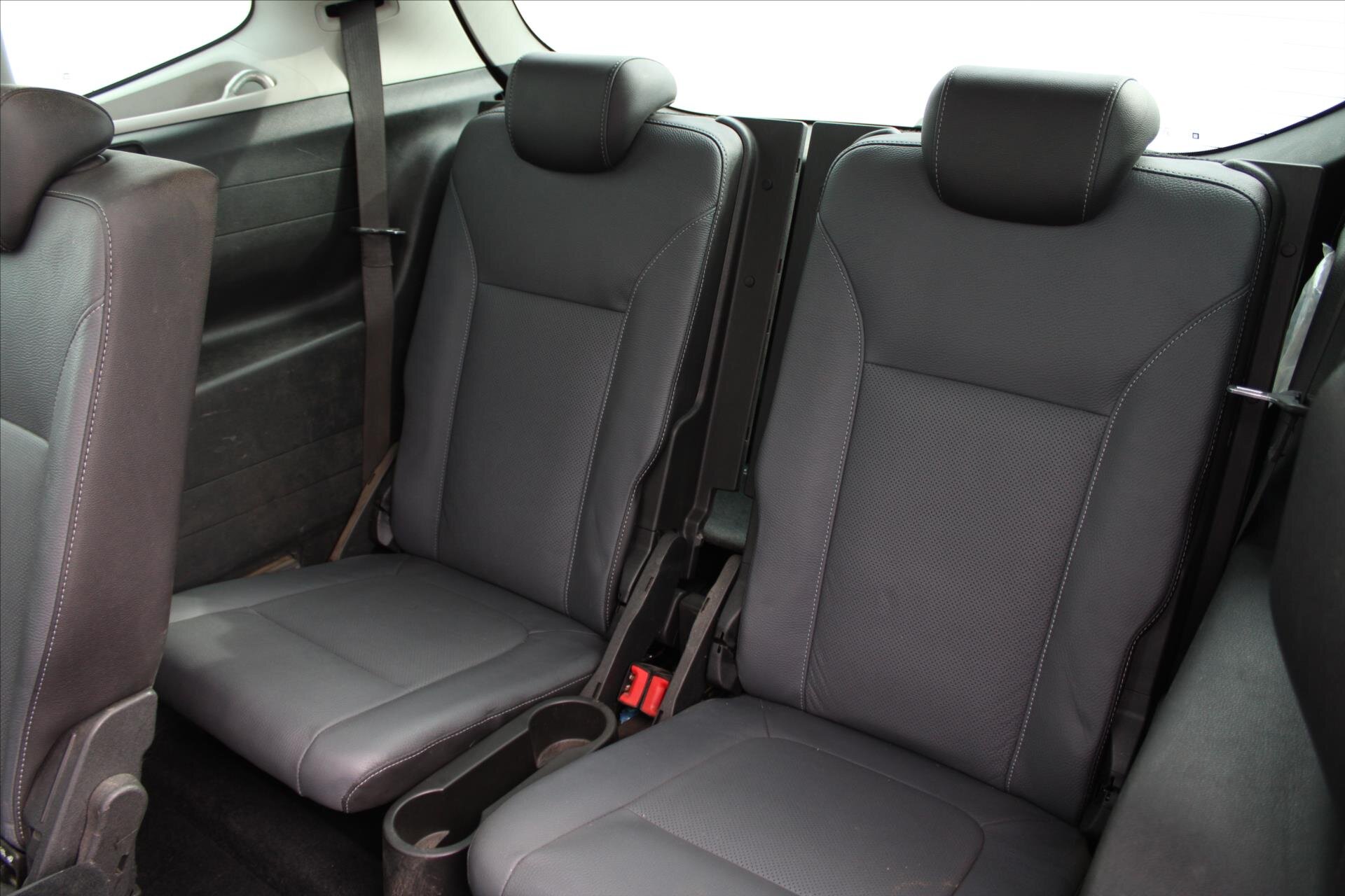 Opel Zafira MPV 2,0 l 121 kw