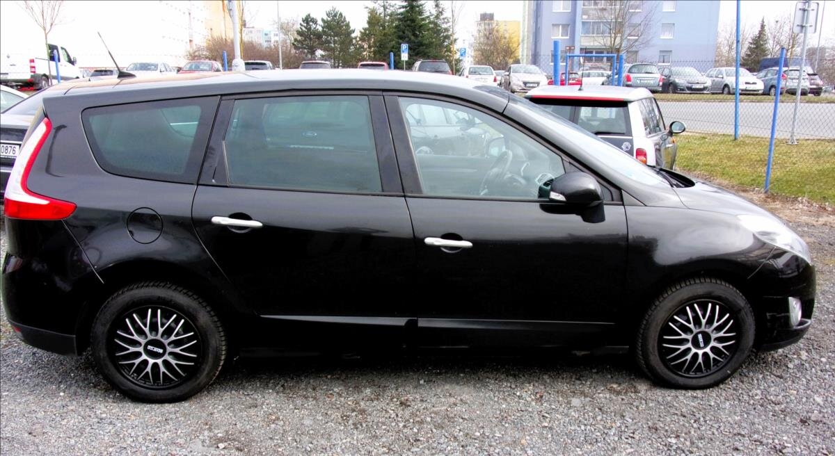 Renault Scénic Kombi 1,9 l 96 kw