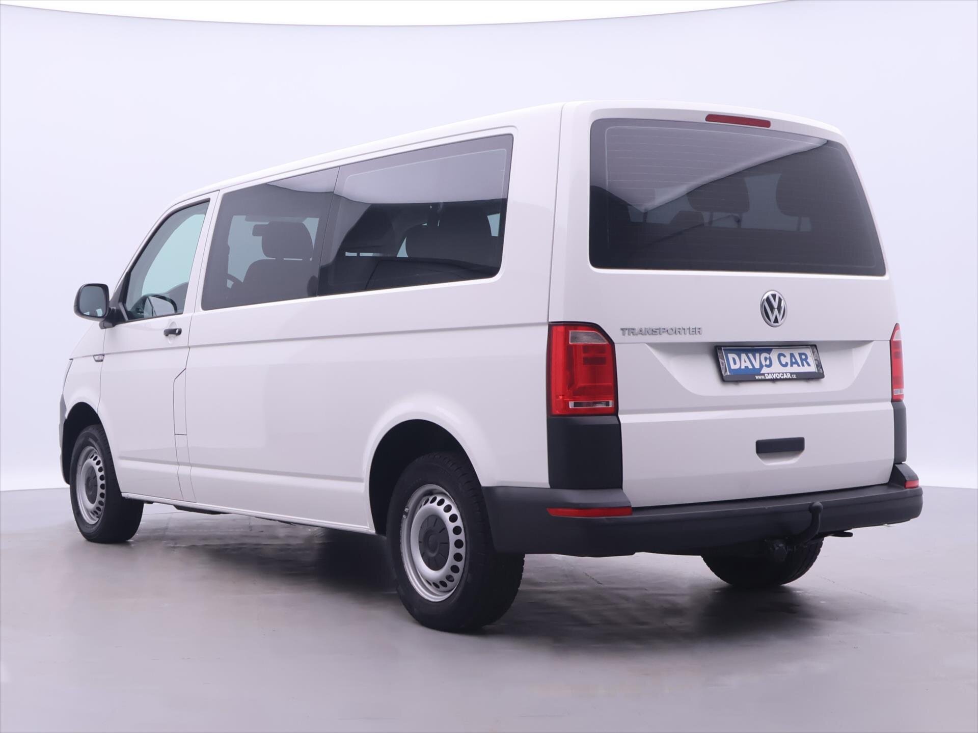 Volkswagen Transporter Kombi 2,0 l 62 kw
