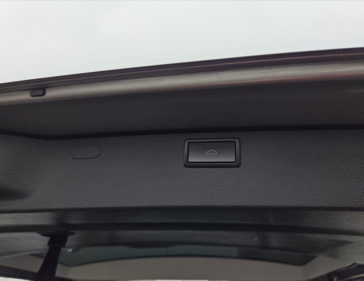 Volkswagen Multivan MPV 2,0 l 146 kw