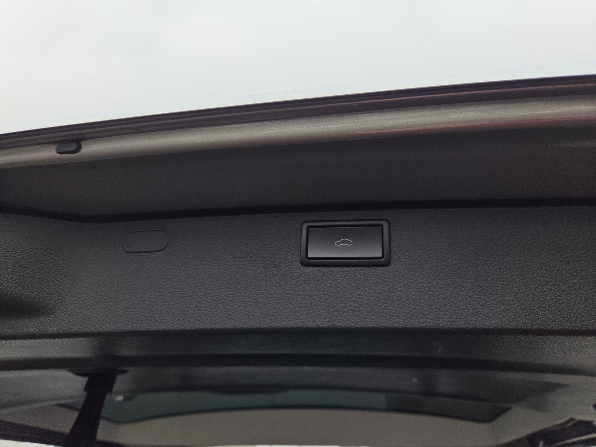 Volkswagen Multivan MPV 2,0 l 146 kw