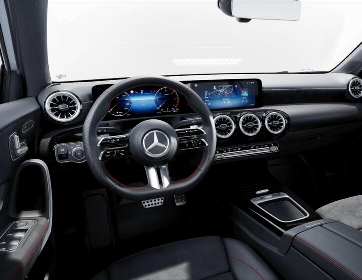 Mercedes-Benz Třídy A 6