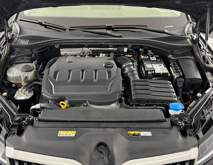 Škoda Superb Kombi 2,0 l 147 kw