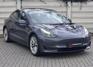Tesla Model 3 Sedan 0,0 366 kw