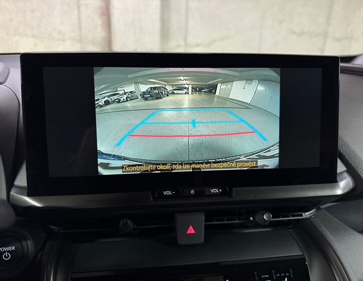 Toyota C-HR Hatchback 1,8 l 90 kw