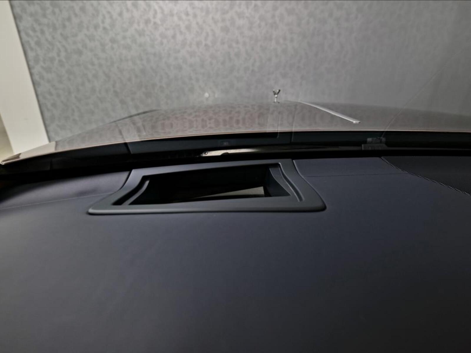 Rolls-Royce Wraith 28