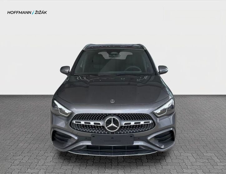 Mercedes-Benz GLA 2