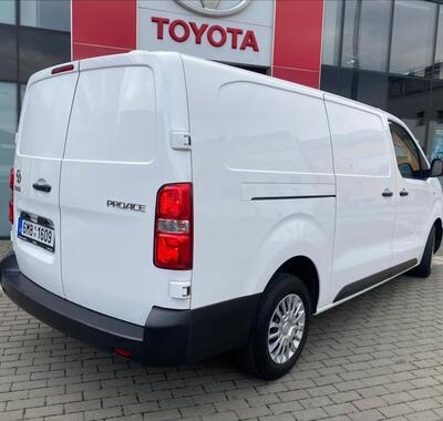 Toyota ProAce 4