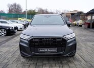 Audi Q7 1
