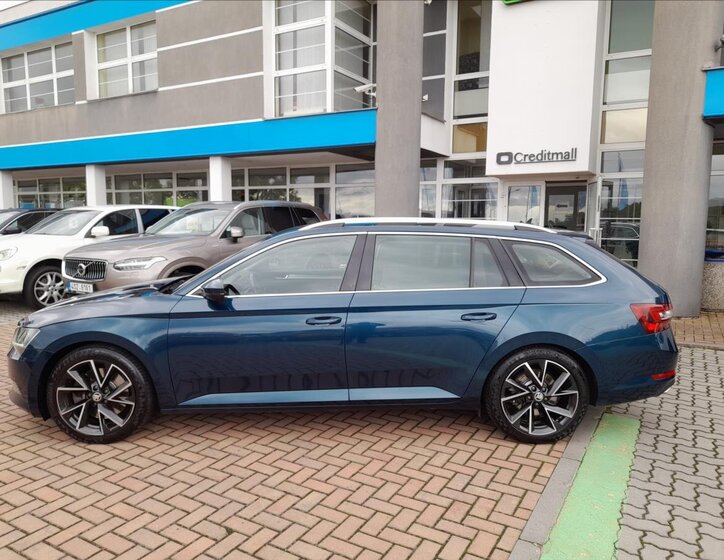 Škoda Superb Kombi 2,0 l 200 kw