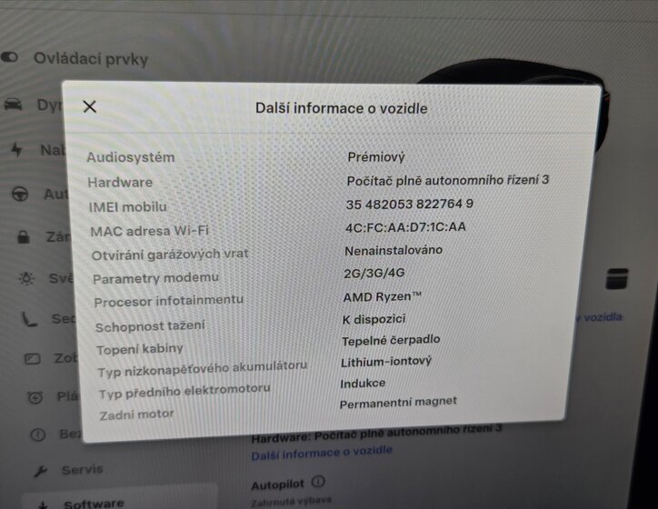 Tesla Model Y SUV / Terénní 0,0 393 kw