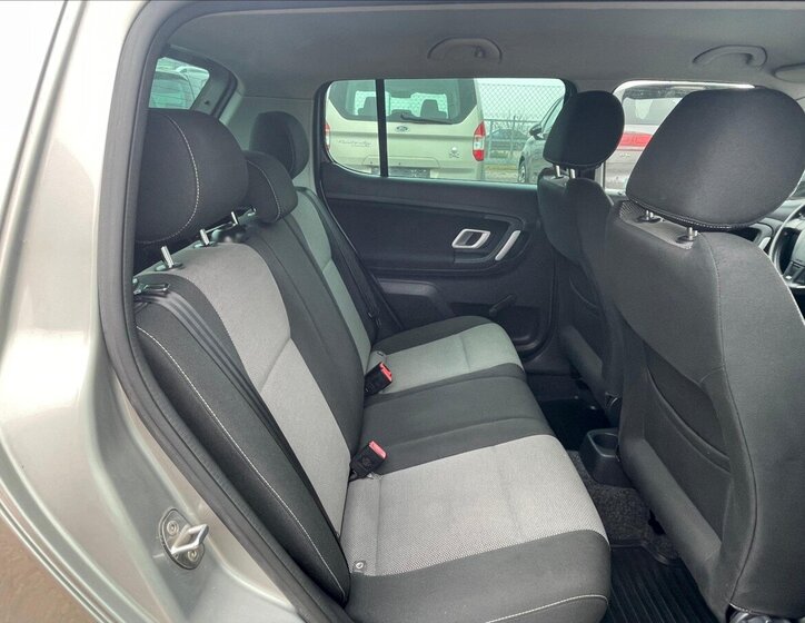 Škoda Fabia Hatchback 1,6 l 77 kw