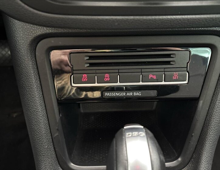 Volkswagen Sharan MPV 2,0 l 103 kw