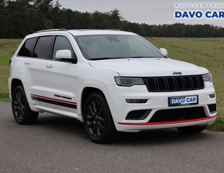 Jeep Grand Cherokee 1