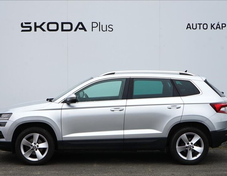 Škoda Karoq SUV 1,5 l 110 kw
