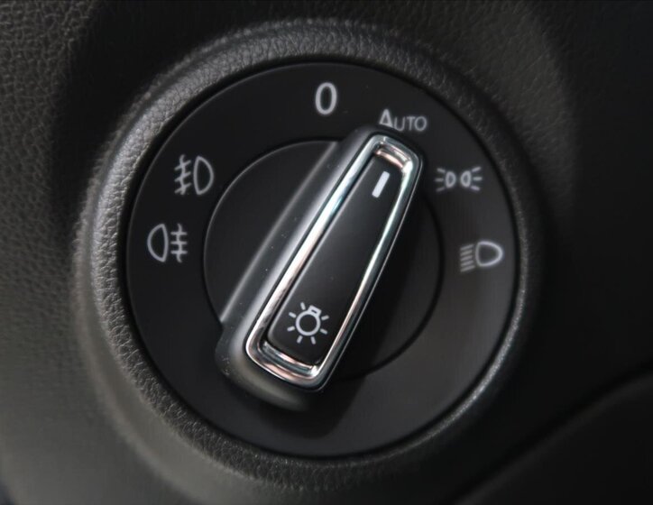 Seat Leon Hatchback 1,4 l 92 kw