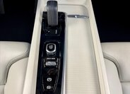 Volvo XC60 SUV 2,0 l 186 kw