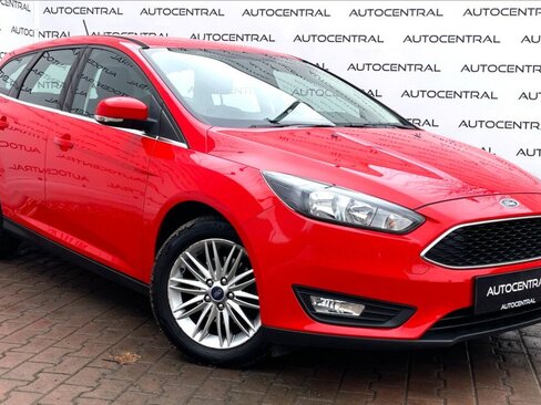 Ford Focus Kombi 999,0 92 kw