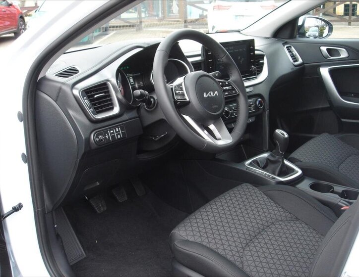 KIA Ceed Kombi 1,5 l 118 kw