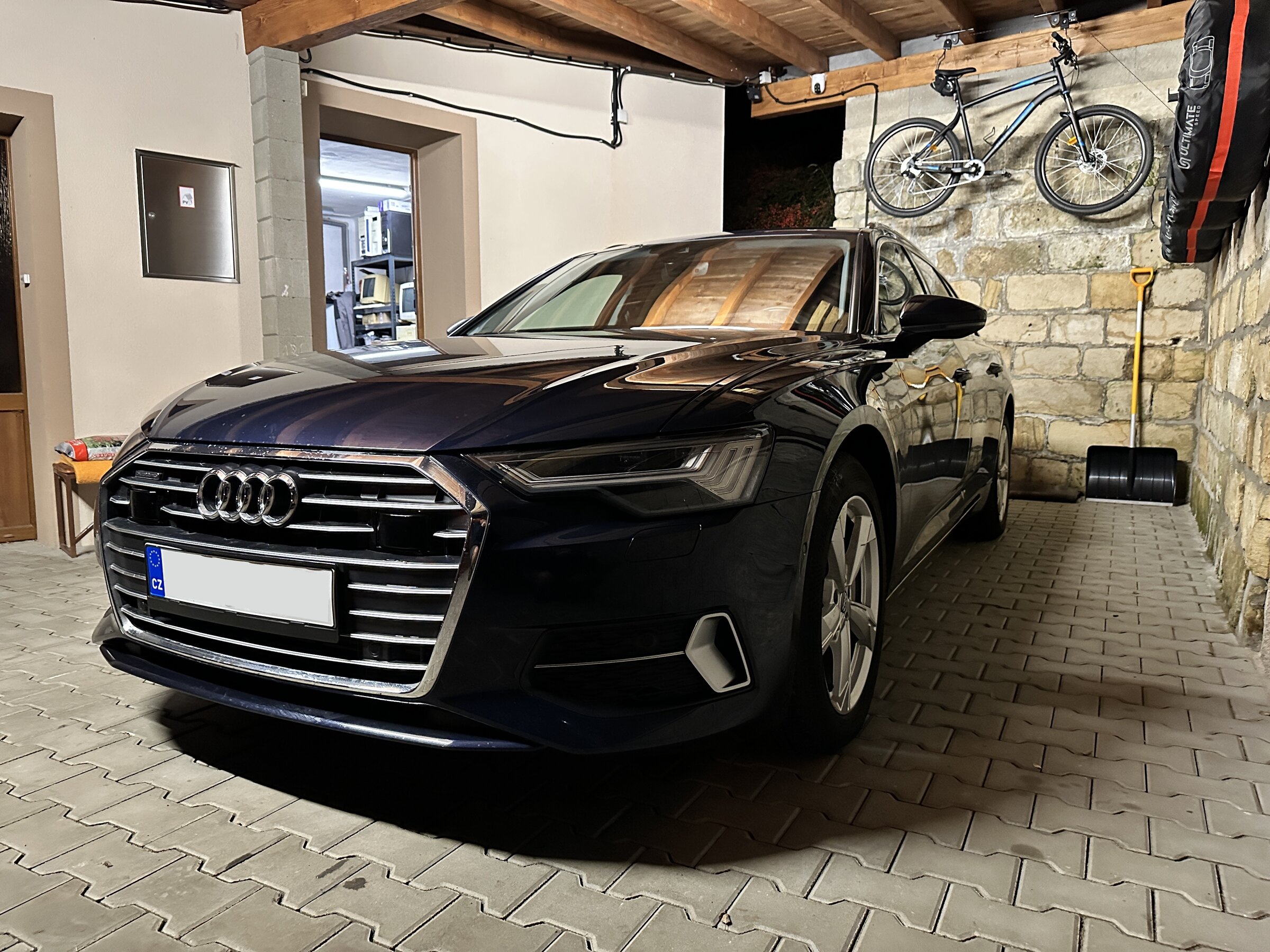 Audi A6 Kombi 3,0 l 170 kw