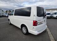 Volkswagen Caravelle 5