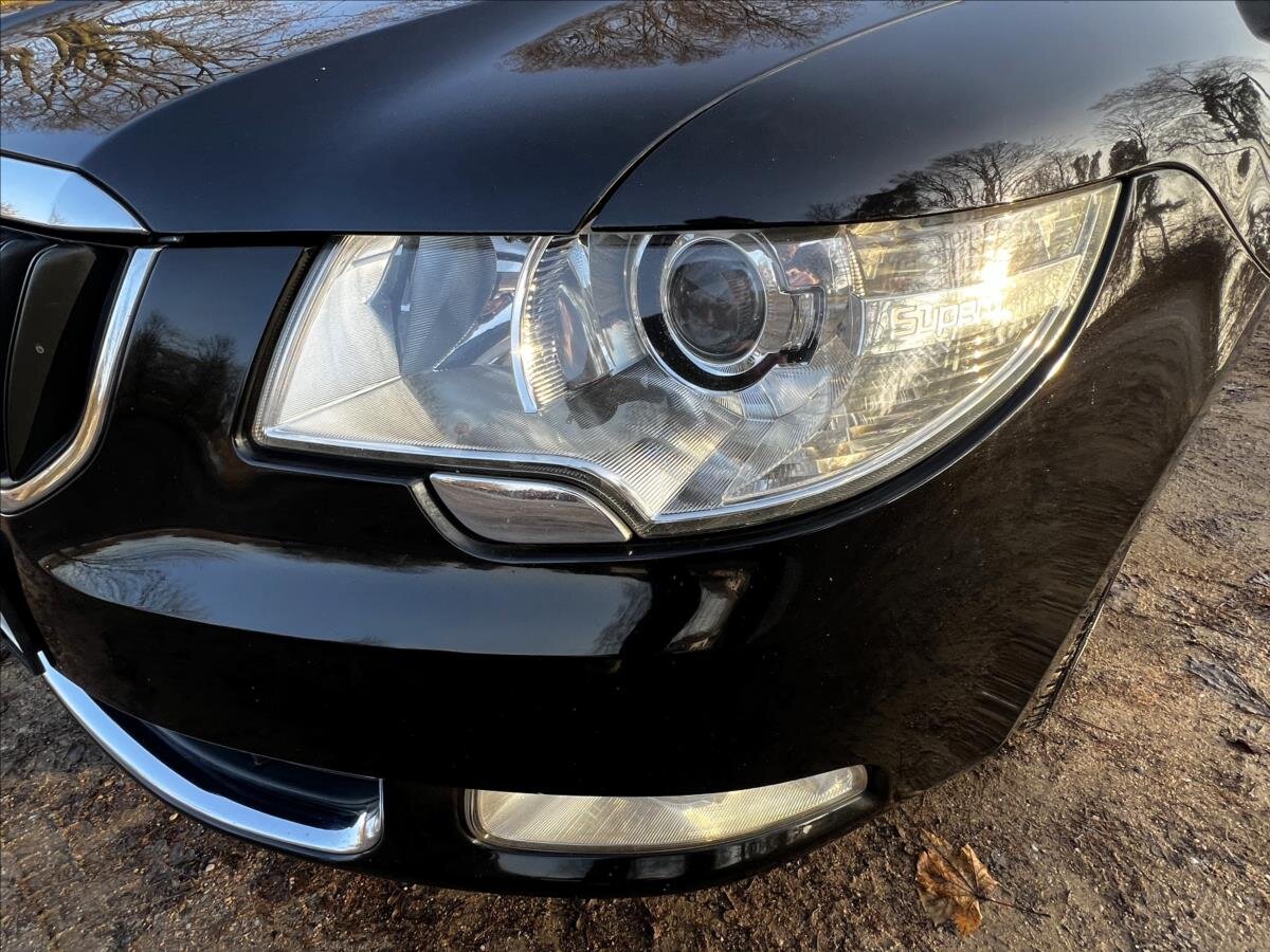 Škoda Superb Kombi 3,6 l 191 kw