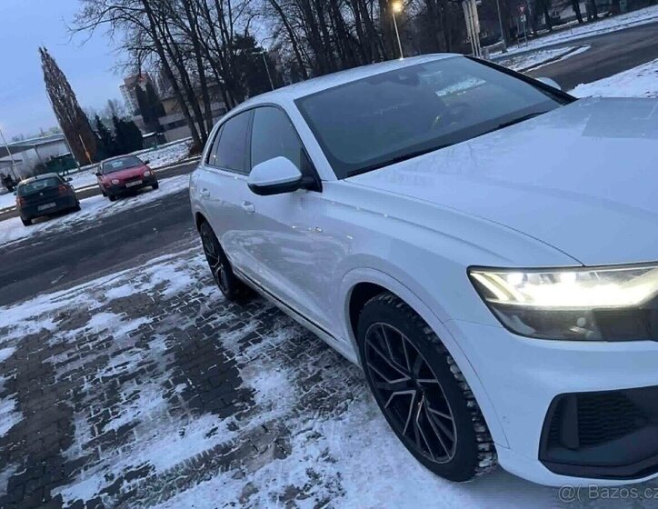 Audi Q8 SUV 0,0 0