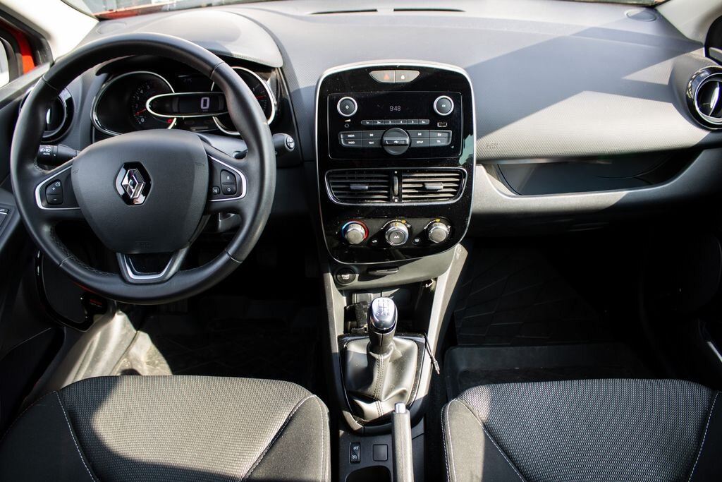 Renault Clio Hatchback 898,0 56 kw