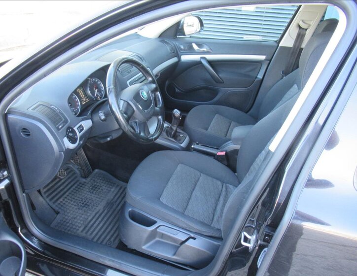 Škoda Octavia Kombi 1,6 l 77 kw