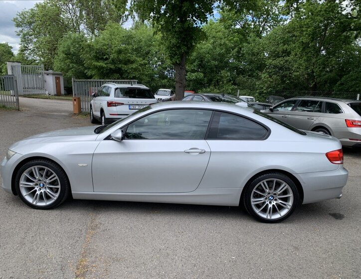BMW Řada 3 Kupé 3,0 l 200 kw