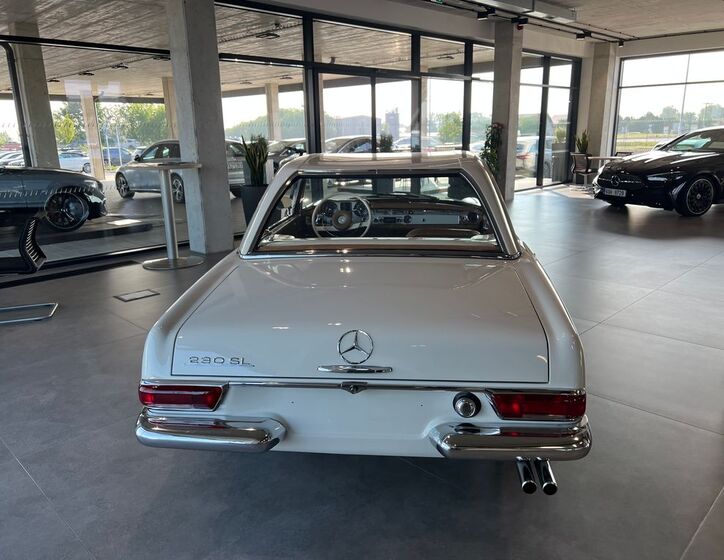 Mercedes-Benz Ostatní 5