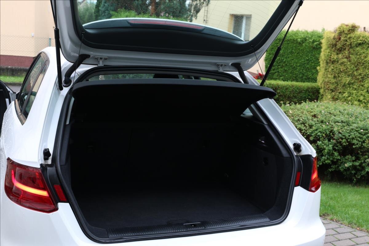 Audi A3 Hatchback 1,6 l 81 kw