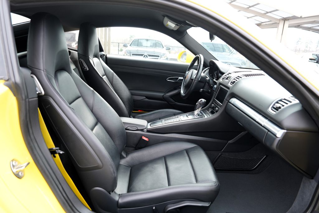 Porsche Cayman
