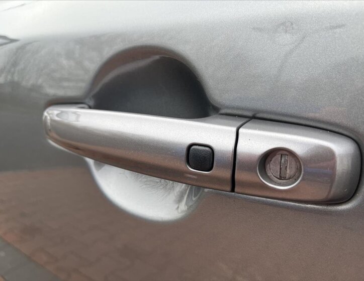 Suzuki Vitara SUV 1,4 l 103 kw