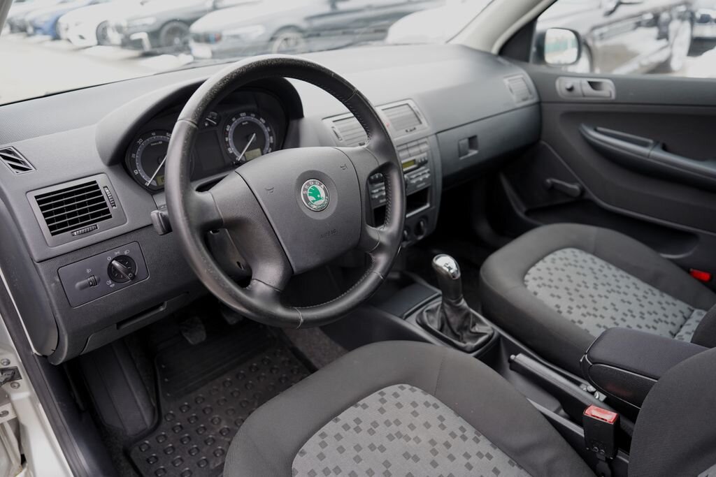 Škoda Fabia Sedan 1,2 l 47 kw