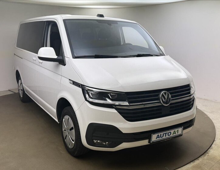 Volkswagen Transporter Kombi 2,0 l 110 kw