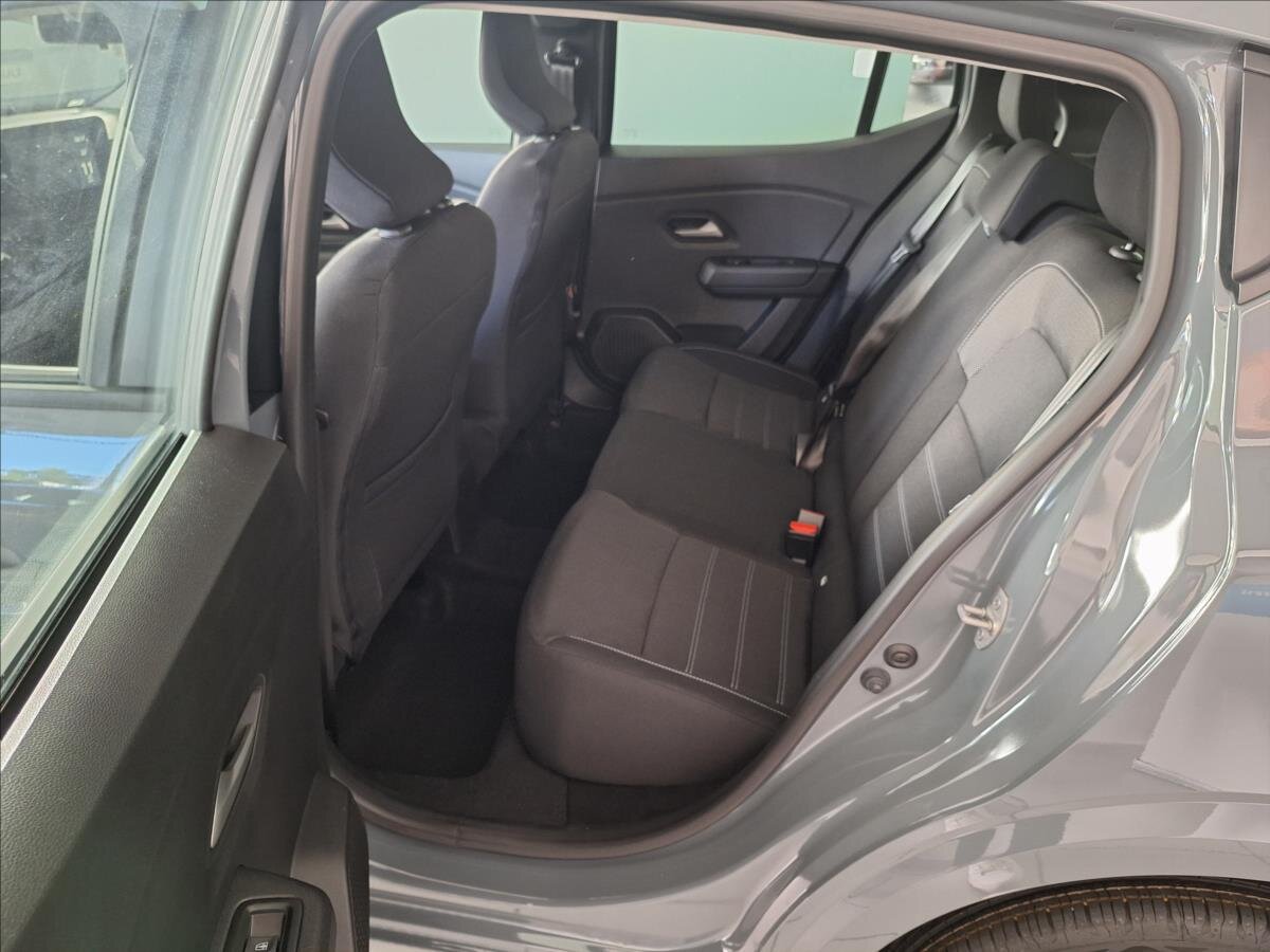 Dacia Sandero Hatchback 999,0 74 kw