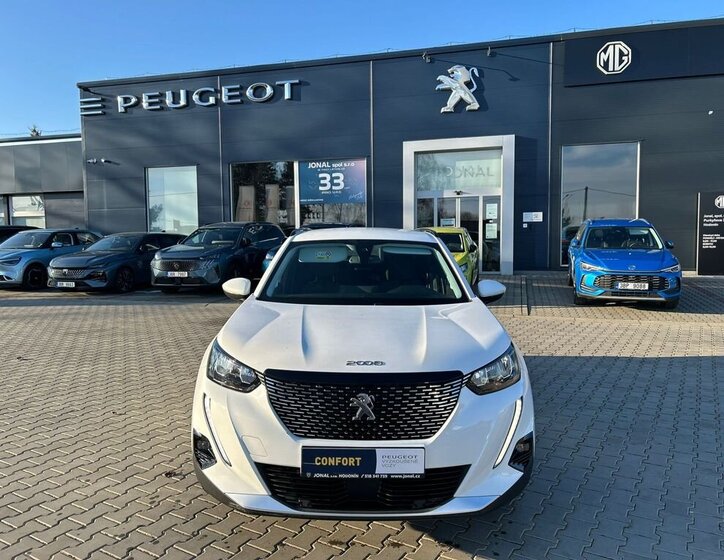 Peugeot 2008 SUV 1,2 l 74 kw