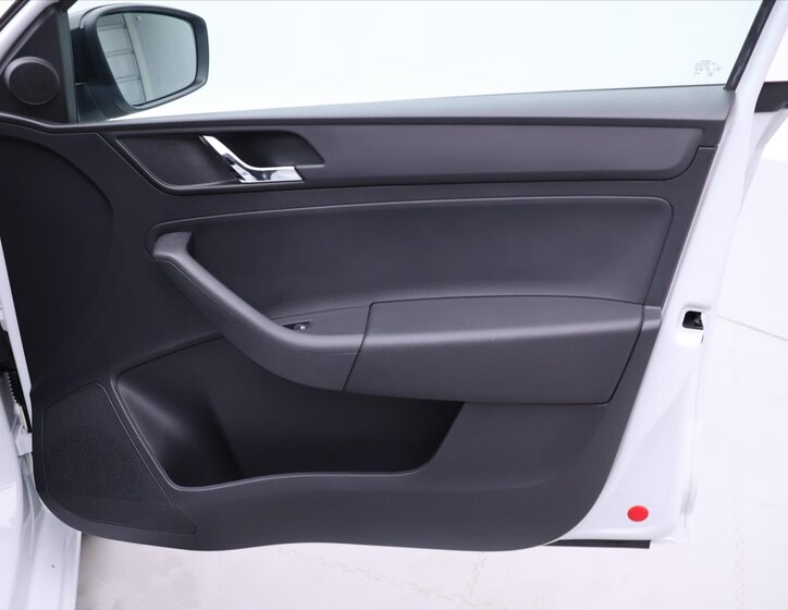 Škoda Rapid Hatchback 1,2 l 66 kw