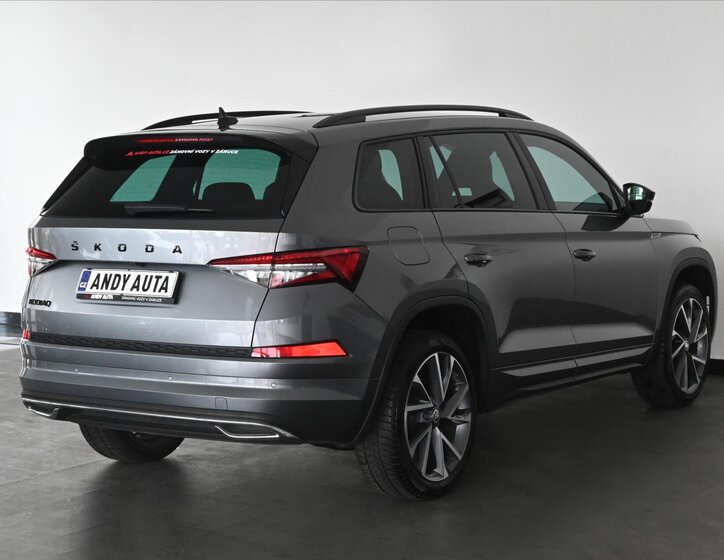Škoda Kodiaq SUV / Terénní 1,5 l 110 kw