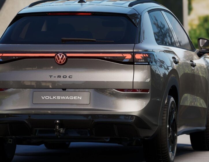 Volkswagen T-Roc SUV / Terénní 1,5 l 110 kw