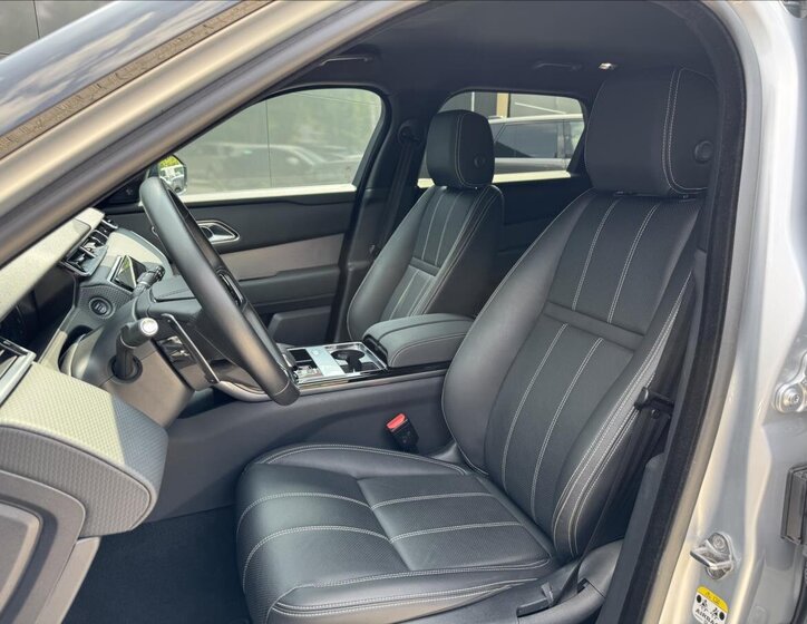 Land Rover Range Rover Velar SUV 2,0 l 150 kw