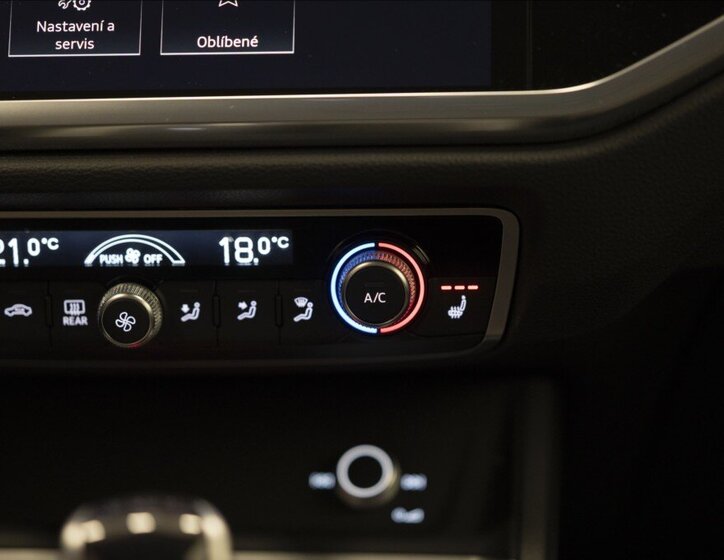Audi Q3 SUV / Terénní 1,5 l 110 kw