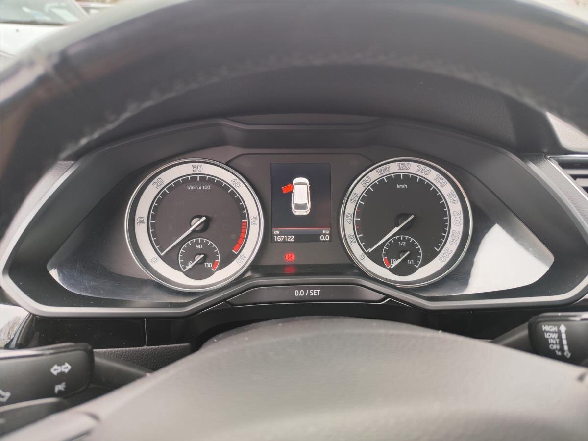 Škoda Superb Kombi 2,0 l 140 kw