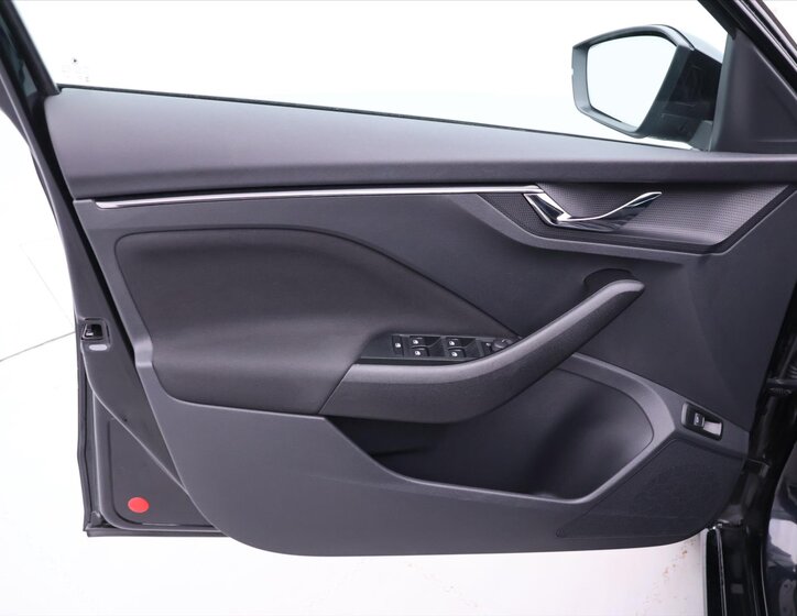 Škoda Scala Hatchback 1,6 l 85 kw