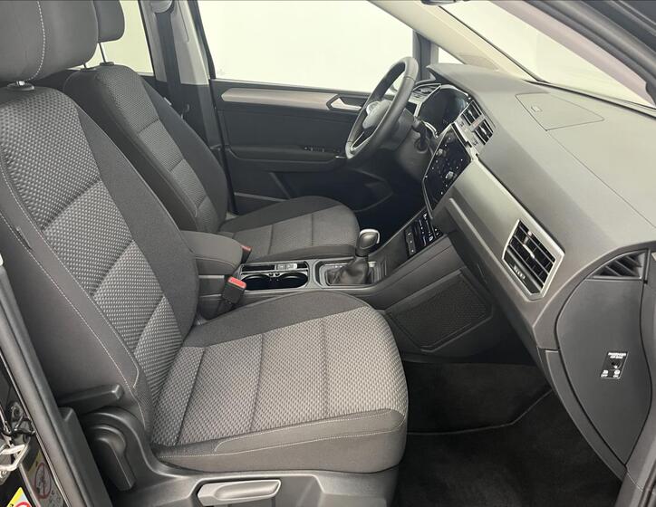 Volkswagen Touran 23