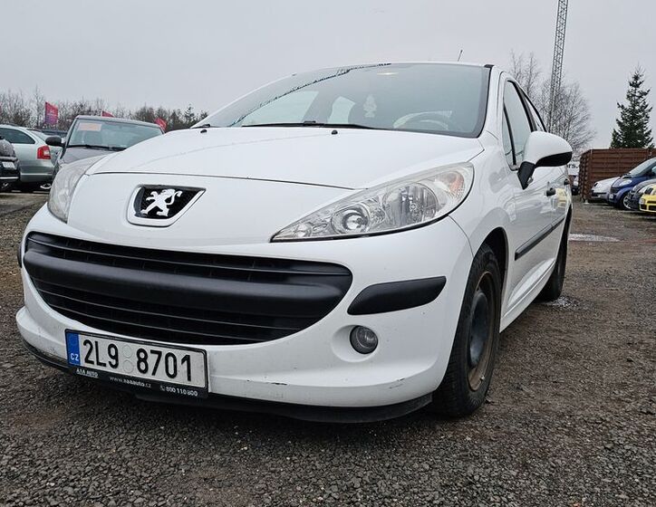 Peugeot 207 Hatchback 1,4 l 50 kw