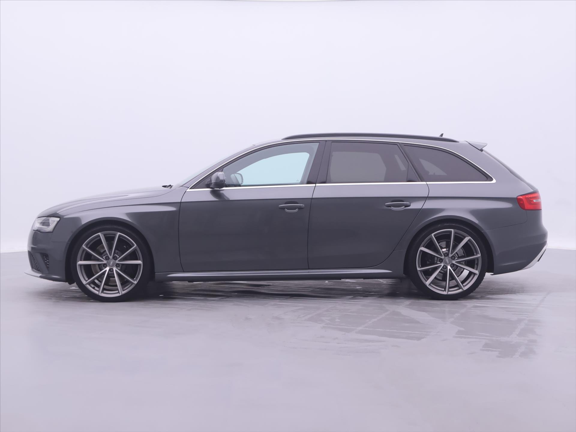Audi RS 4