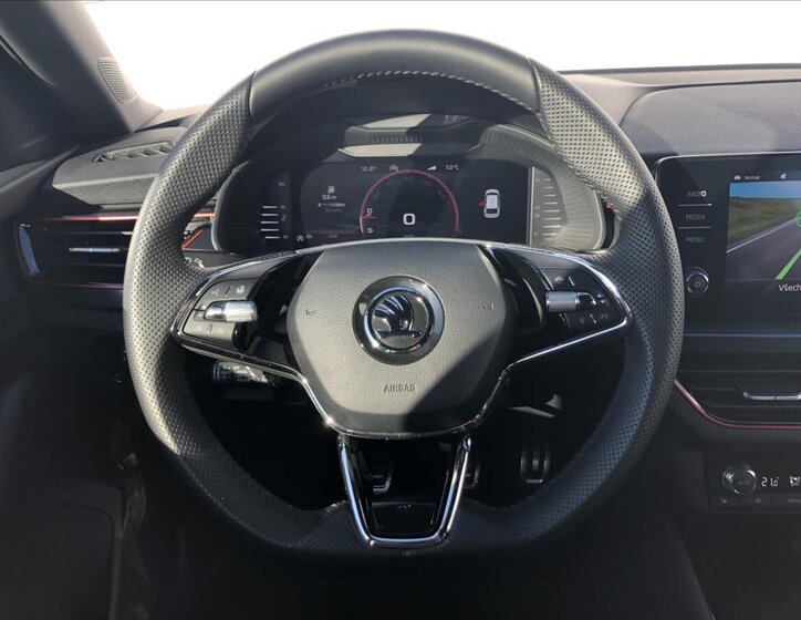 Škoda Scala Hatchback 1,5 l 110 kw